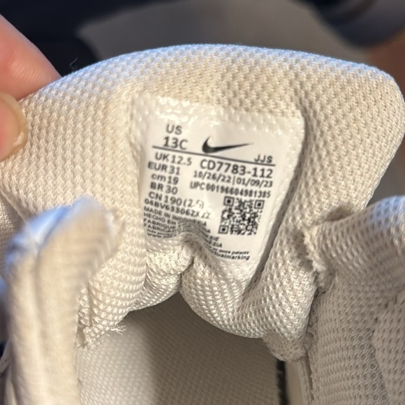 Nike Court Borough Mid 2 Casual Sneakers Summit White Kids unisex Sz 13C - Picture 9 of 13